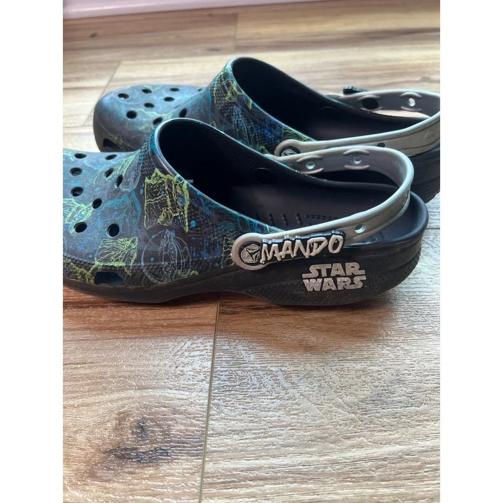Crocs Classic Clog Mens 11/ Wm 13 Black Star Wars Mandalorian Grogu Baby Yoda